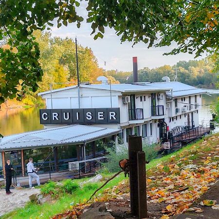 Cruiser Restoran Ćuprija Екстериор снимка