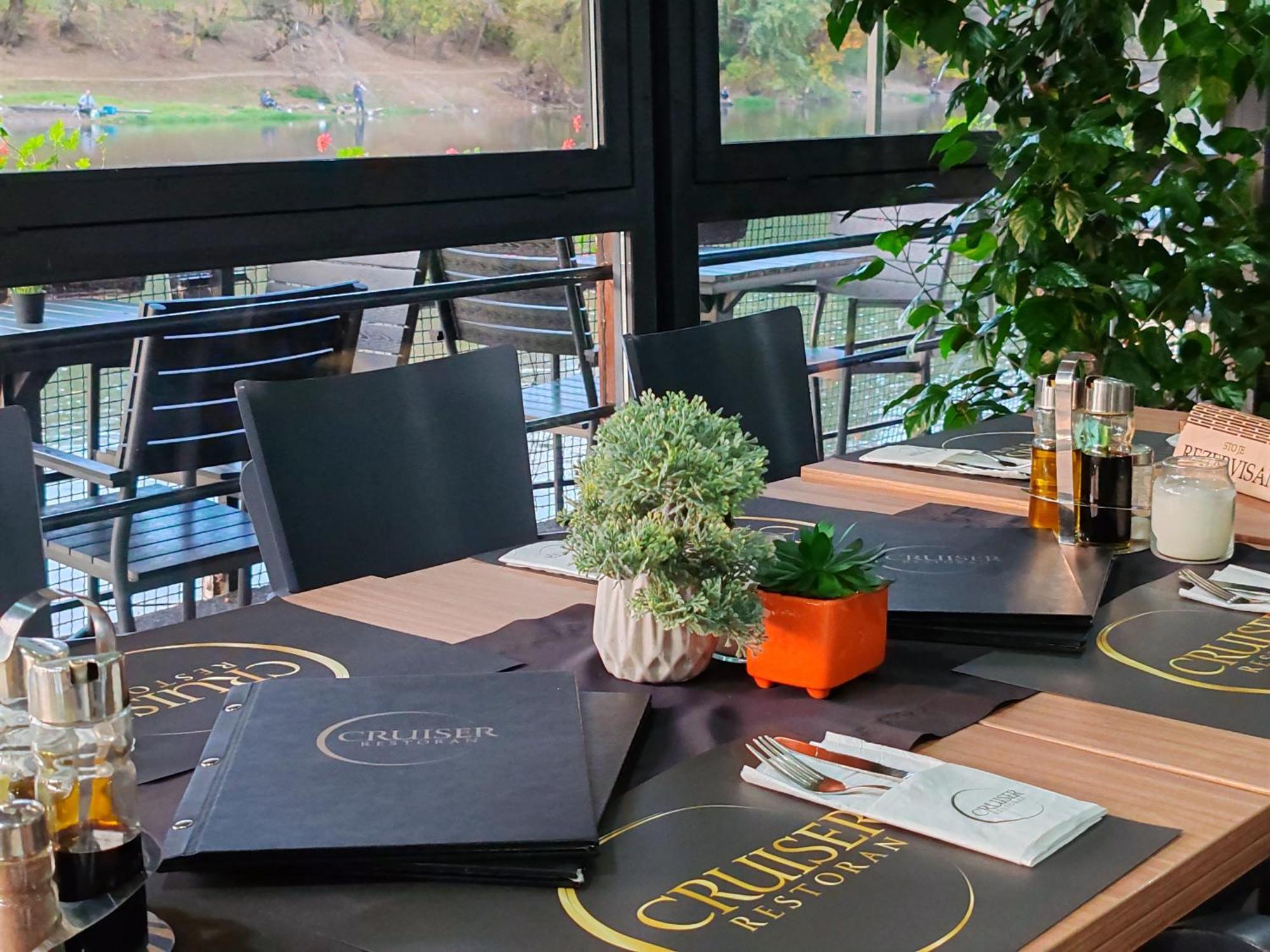 Cruiser Restoran Ćuprija Екстериор снимка