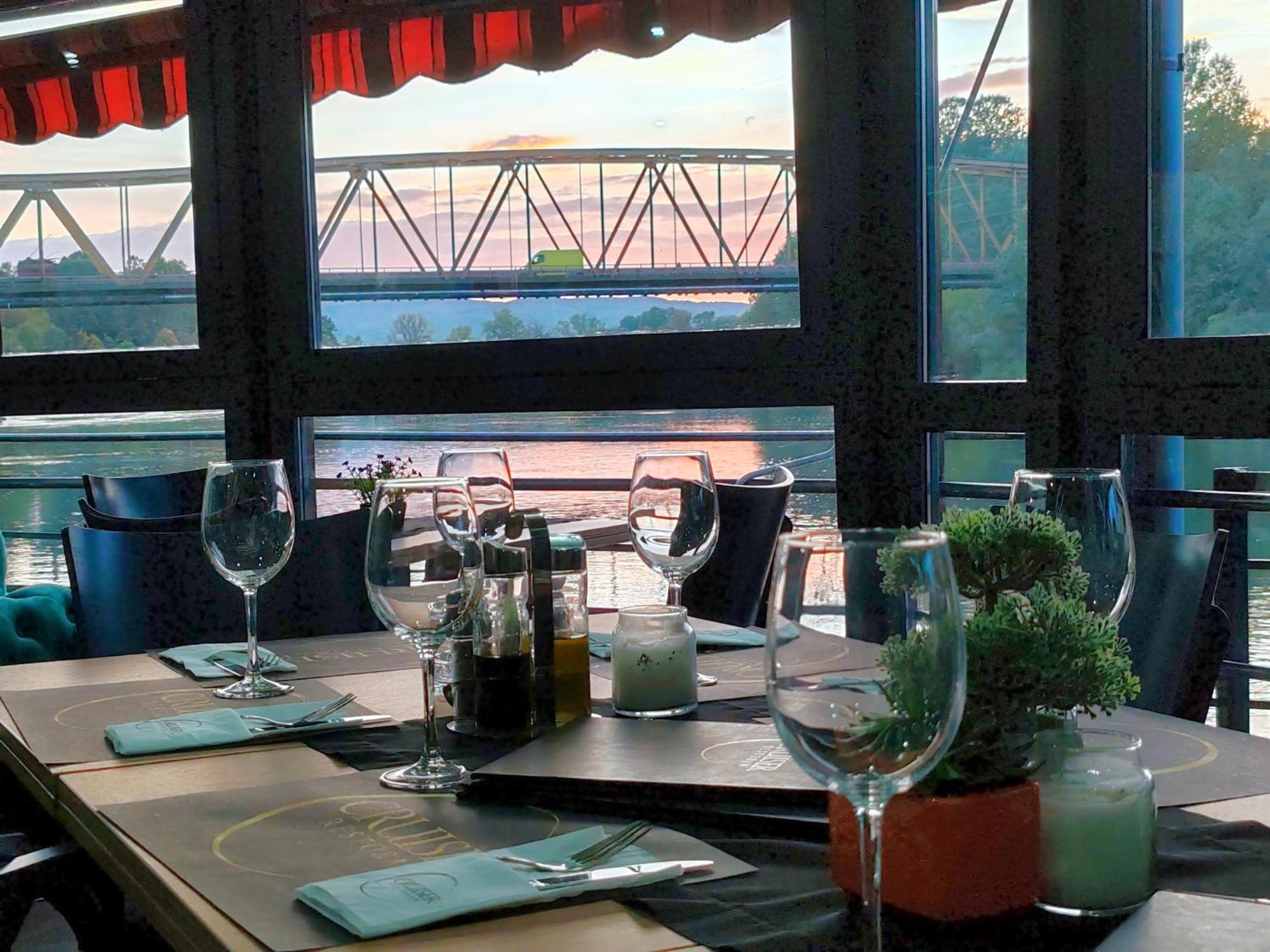 Cruiser Restoran Ćuprija Екстериор снимка